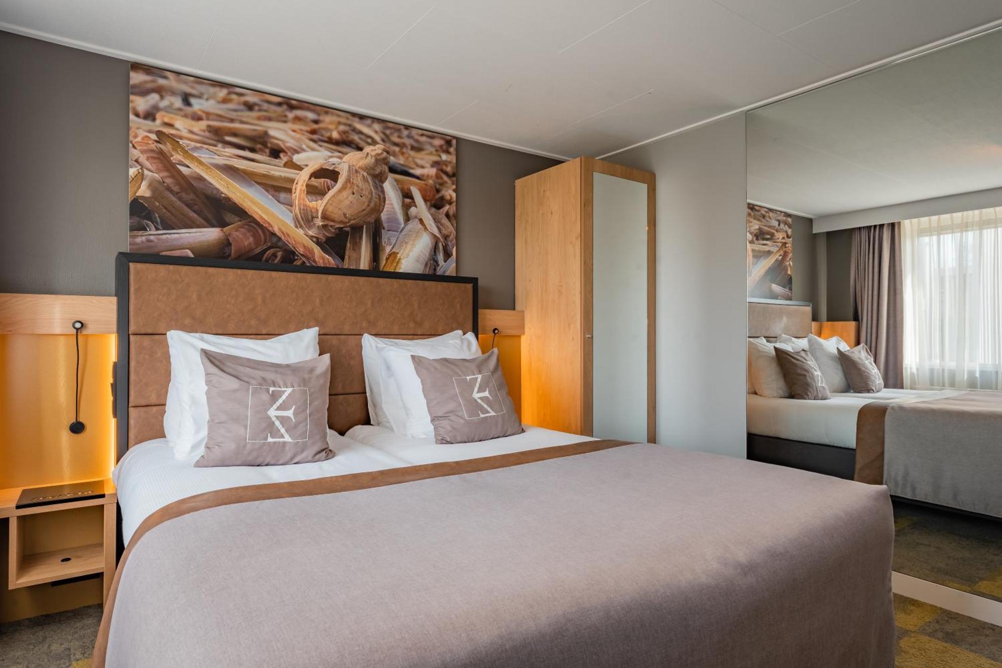 Hotel Zeezicht วลีแลนด์ ภายนอก รูปภาพ