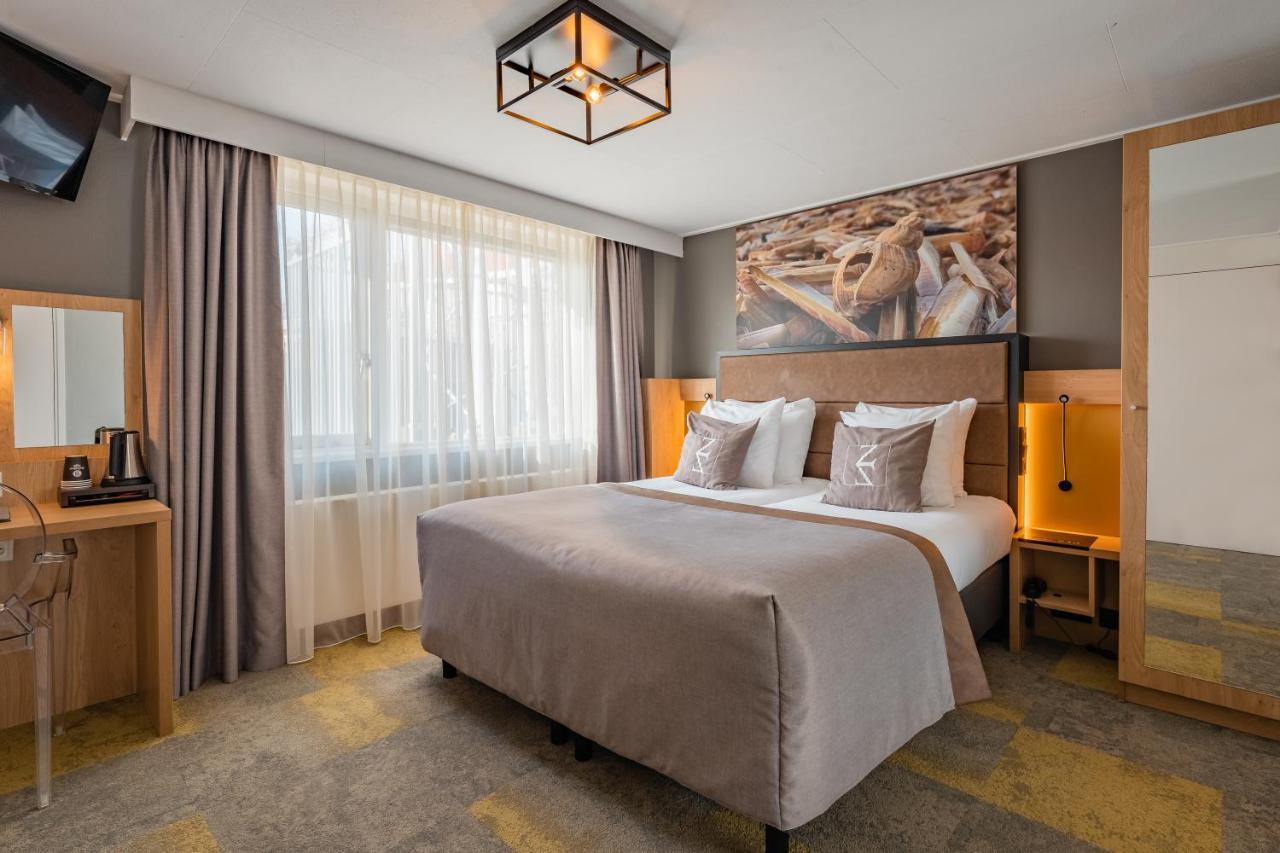 Hotel Zeezicht วลีแลนด์ ภายนอก รูปภาพ
